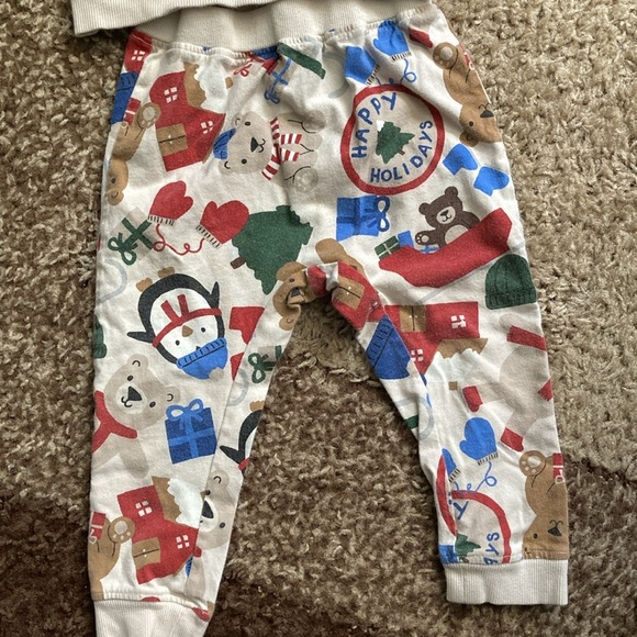 H&M holiday 2 piece outfit with very small stains on the neckline. - Picture 2 of 7